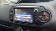 Toyota Yaris 1.5 VVT-i Icon Tech 5dr Petrol Hatchback